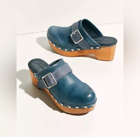 Womens clogs outfits