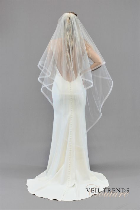 Bride hair with veil