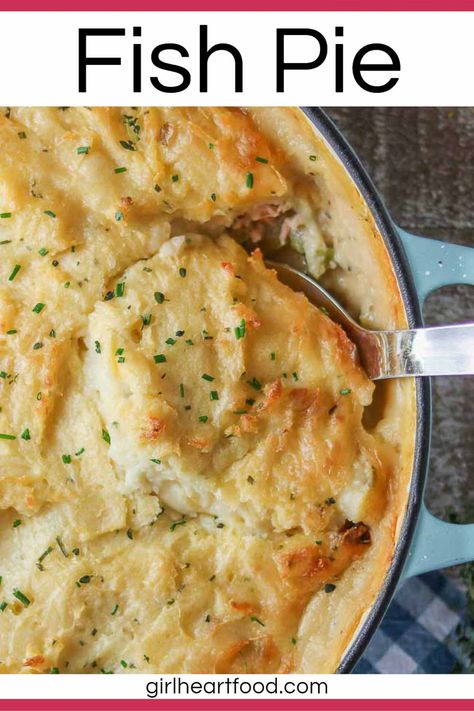 This simple fish pie has both cod and salmon, plenty of vegetables, and is topped with cheesy mashed potatoes. So comforting and so delicious! #fishpierecipe #bestfishpie #seafoodpie #easyfishpie #creamyfishpie #simplefishpie #fishpiewithpotatoes #howtomakefishpie #seafoodrecipe #cheesymashedpotatoes #sundaysupper Creamy Fish Pie, Fish Pie Recipe, Recipe With Potatoes, Fish Casserole, Lent Recipes, Cheesy Mashed Potatoes, Potato Toppings, Fish Pie, Easy Seafood