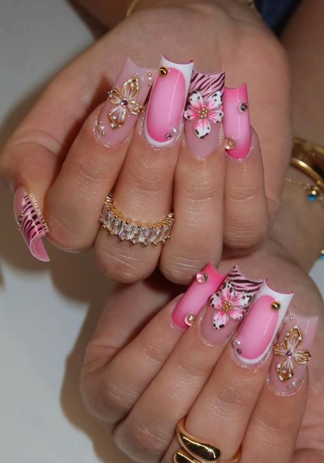 Girly Acrylic Nails, Classy Acrylic Nails, Unique Acrylic Nails, Bling Acrylic Nails, Kawaii Nails, Nails Pink, Pink Acrylic Nails, Square Acrylic Nails, Pretty Acrylic Nails