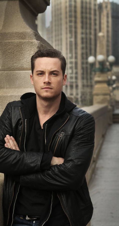 Jesse Lee Soffer, Chicago Justice, William Moseley, Chicago Police, Jesse Lee, Jay Halstead, Chicago Shows, Chris Sturniolo, Chicago Med