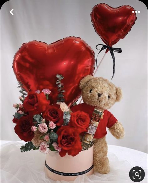 Valentine Flower Arrangements, Valentines Bricolage, Valentines Day Baskets, Valentine Gift Baskets, Valentine Baskets, Valentine Bouquet, Valentine's Day Gift Baskets, Valentines Balloons, Valentines Gift Box