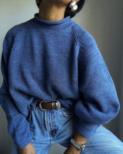 @smallneeds on Instagram: “vintage incredible absolute favorite thick cotton roll back neck 90s j crew sweater - fits xs-l depending on desired volume ~ pristine-…” 90s J Crew, Drew Barrymore 90s, J Crew Sweater, Jcrew Sweater, Sweater Fits, Back Neck, Inspiration Mode, Mode Style, Mode Outfits