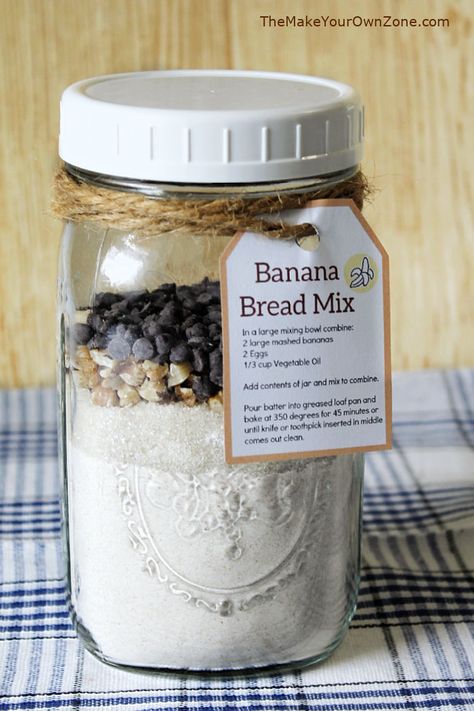 Banana Bread Mix In A Jar - The Make Your Own Zone Bread Mix In A Jar, Mason Jar Baking, Mason Jar Gifts Recipes, Jar Food Gifts, Mason Jar Cookie Recipes, Mason Jar Mixes, Mason Jar Cookies Mix, Mix In A Jar, Homemade Dry Mixes