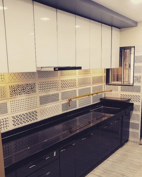 Kitchen Concepts.....Dado tiles!!! Kitchen Dado Tiles, Kitchen Dado, Dado Tiles, Modern White Kitchen Cabinets, Modern Black Kitchen, Bear Drawings, Kitchen Base Cabinets, Tiles Kitchen, All White Kitchen