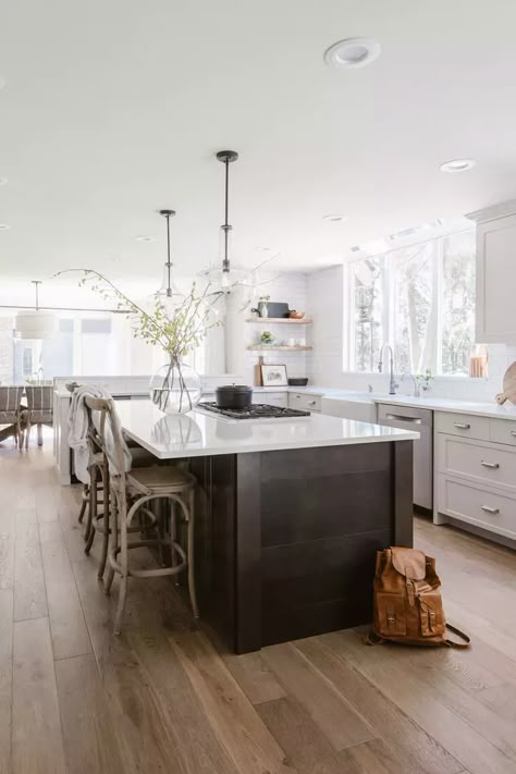 Dark Brown Kitchen, Kitchen Island With Stove, Island With Stove, Modern Rustic Kitchen, Kitchen Island Tops, Dark Wood Kitchens, Wood Kitchen Island, Stools For Kitchen Island, Brown Kitchens