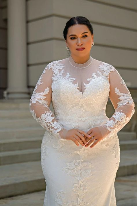 Royalty Radiance: Extraordinary Plus-Size Wedding Dress with Unique Train and Exquisite Collar! – Marelli Exclusive Long Sleeve Wedding Dress Ball Gown, Wedding Dresses Ball Gown Princess, Plus Size Wedding Dresses With Sleeves, Baju Kahwin, Big Wedding Dresses, Plus Size Wedding Gowns, Waist Corset, Ball Gowns Princess, Curvy Bride