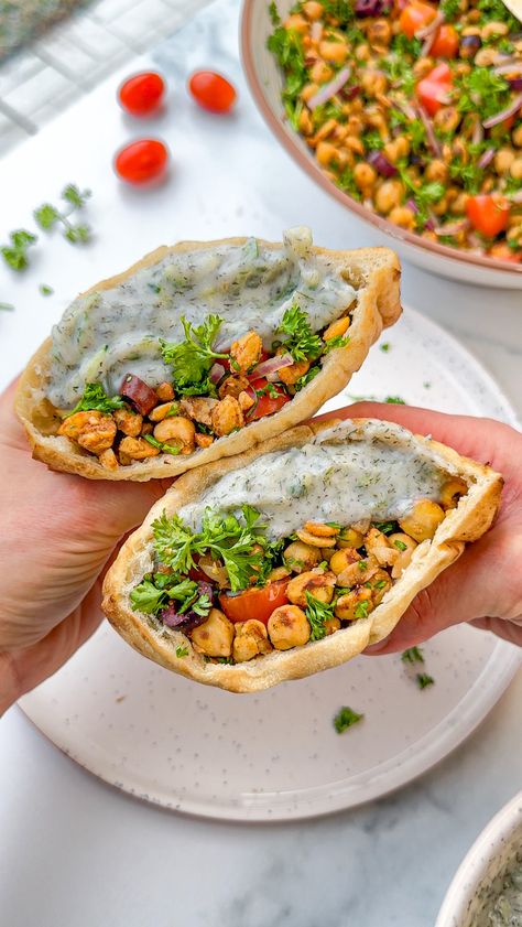 Chickpea Shawarma Stuffed Pitas - That Vegan Babe Chickpea Shawarma, Chickpea Chili, Pita Recipes, Vegan Tzatziki, Crispy Tacos, Whole Wheat Pita, Soy Recipes, Tzatziki Sauce, Vegan Meal Prep