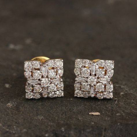 Gold Minimalist Earrings, Real Diamond Earrings, Diamond Tops, Pave Diamond Jewelry, Diamond Earrings Design, Hand Rings, Minimalist Earrings Gold, Daisy Jewelry, Minimalist Earrings Studs