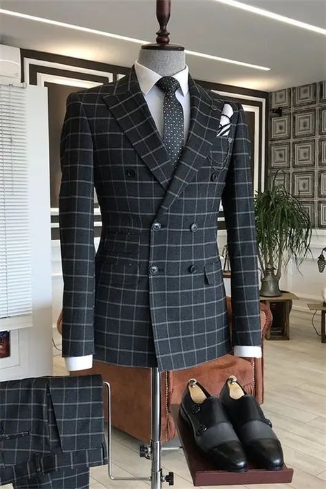 The right size good quality price highly recommended Glen Plaid Suit Men, Black Plaid Suit Men, Double Breasted Suit Men, Custom Suits Men, Expensive Suits, Stylish Mens Suits, Classy Suits, Mode Costume, Dress Suits For Men