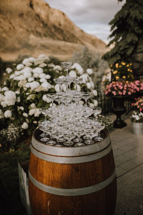 Champagne Tower On Wine Barrel, Layered Table, Speakeasy Wedding, Wine Tower, Wedding Champagne, Champagne Tower, Wedding 2024, Champagne Wedding, Whiskey Barrel