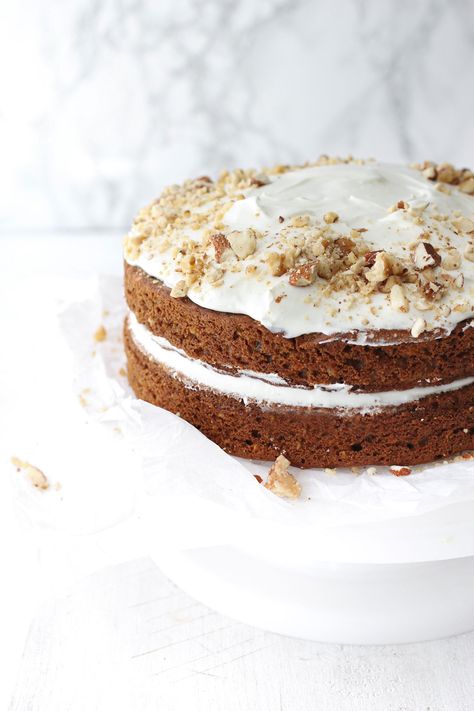 Chai Spiced Carrot Cake - The Mother Cooker Sage Party, Spiced Buttercream, Vegan Carrot Cake, Carrot Spice Cake, Spiced Carrots, Vegan Carrot Cakes, Pumpkin Spice Cake, Vegan Cakes, Vegan Cake Recipes