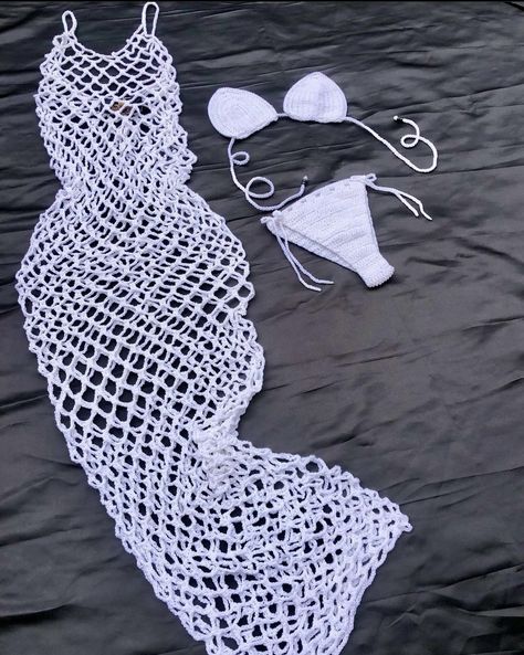 Crochet dress, white crochet dress. @neladesigns on instagram Crochet Beach Wear Dresses, Nai Outfits, Classy Crochet Dress, Joining Yarn Crochet, Beautiful Gown Designs, Crochet Beach Wear, Crochet Stitches Chart, White Crochet Dress, Crochet Bathing Suits