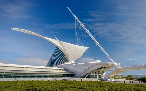 Venus In Libra, Wisconsin Art, Museum Visit, Milwaukee Art Museum, Milwaukee Art, Santiago Calatrava, Architecture Landmark, Milwaukee Wisconsin, America Travel