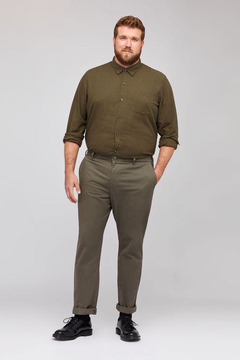 Do you remember that earlier this year Bonobos launched extended sizes up to 4XL and size 54? Well, we created a list of the perfect holiday gift ideas for your Big & Tall Man, that you can get from Bonobos, quick fast and in a hurry!   TCF Gift Guide: Holiday Gift Giving For Your Big & Tall Man with Bonobos! https://thecurvyfashionista.com/big-tall-man-bonobos-gift-guide/  #bigandtall #giftguide Plus Size Man Drawing Reference, Outfit Ideas For Big And Tall Men, Big Men Outfit, Plus Size Men Outfits Mens Fashion, Mens Fashion Plus Size, Big Man Fashion, Big Men Fashion Plus Size, Plus Size Mens Outfits, Men Plus Size Fashion