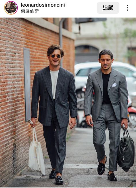 Street Style Suit, Loafers Men Outfit, Xmas Party Outfits, Cocktail Attire Men, Gentleman Outfit, Light Grey Suits, Street Style Outfits Men, Mens Fashion Week, Men Fashion Casual Outfits