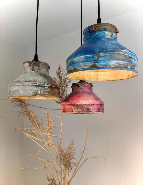 Lampe Steampunk, Driftwood Chandelier, Bucket Light, Rustic Light Fixtures, Rustic Ceiling, Cabin Lighting, Steampunk Lamp, Copper Lighting, Amazing Decor