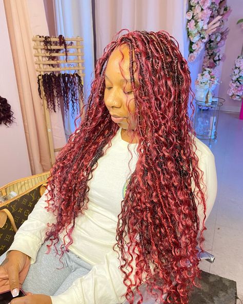 This burgundy is everything 😍😍 literally the most underrated color I love it so much 🔥 Book•Boho Locs (#530) ⭐️ hair and included with all styles Have you secured your October spot ? (Link in my bio for pricing & availability💗) #northhoustonhairstylist #houstonhairstylist #houstonknotlessbraids #protectivestyles #reels #braids #locs #locstyles #boholocs #crochetlocs #naturalhair #braidstyles #htx #houstonhair #houstonlocs #locstylesforwomen #dallashairstylist #fyp #trending #burgundy #... Book Boho, Braids Locs, Boho Locs, Loc Styles, Protective Styles, Braid Styles, Locs, Color Me, Hair Stylist