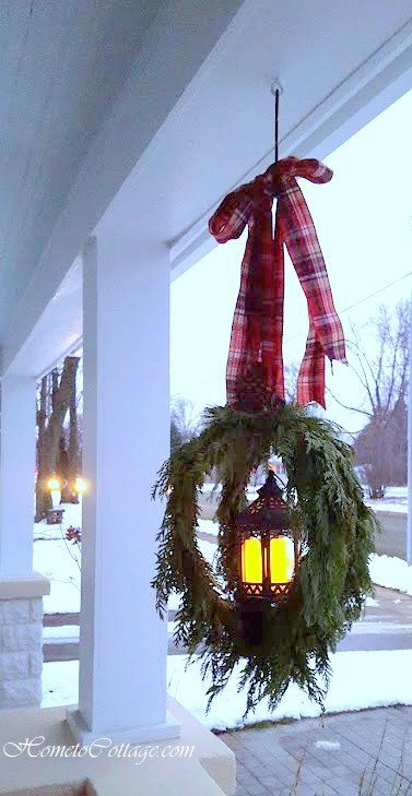 Christmas Lantern Decor Ideas, Christmas Lantern Ideas, Christmas Hanging Baskets, Lantern Christmas Decor, Classic Christmas Decorations, Lantern Ideas, Christmas Planters, Front Porch Christmas Decor Ideas, Porch Christmas Decor Ideas