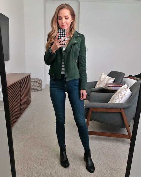 Nordstrom Anniversary Sale Try-On Green Moto Jacket Outfit, Green Moto Jacket, Green Suede Jacket, Moto Jacket Outfit, Blazer Verde, Color Vino, Satin Joggers, Faux Suede Moto Jacket, Teacher Clothes