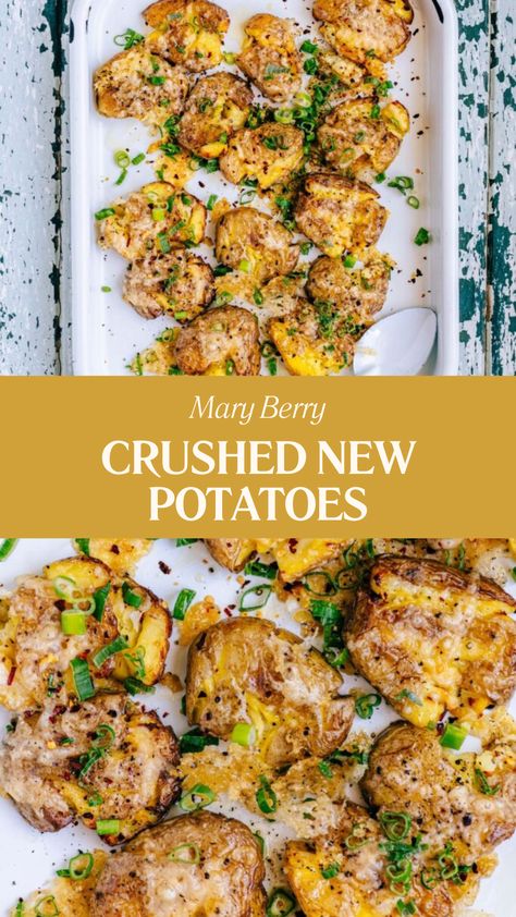 Mary Berry Crushed New Potatoes British Potato Recipes, Crushed New Potatoes, Petit Potatoes Recipe, Petite Medley Potatoes Recipe, White Potato Recipes, Baby Potatoes Recipes, Potato Ideas, Baby Potato Recipes, Foodie Lover