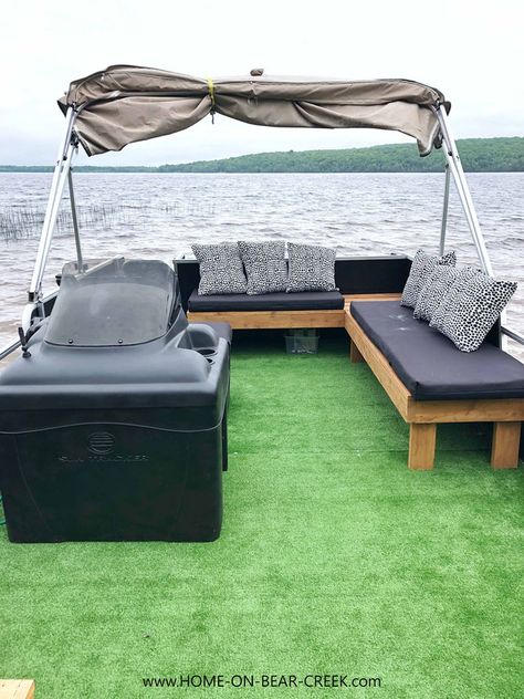 Old Pontoon Makeover, Redo Pontoon Boat, Pontoon Railing Ideas, Pontoon Fishing Boat Ideas, Pontoon Dock Ideas, Pontoon Boat Ideas Diy Seats, Pontoon Seating Ideas, Pontoon Boat Storage Ideas, Diy Pontoon Boat Seats