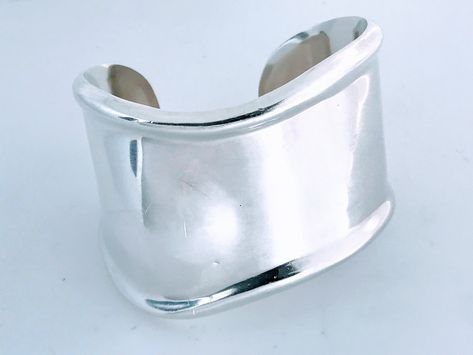 Mexico Silver Jewelry, Sterling Silver Cuff Bracelet Vintage, Cuff Silver Bracelet, Wide Silver Cuff Bracelet, Cuff Bracelets Silver, Jewelry Moodboard, Jewelry Queen, Bone Cuff, Chunky Cuff Bracelet