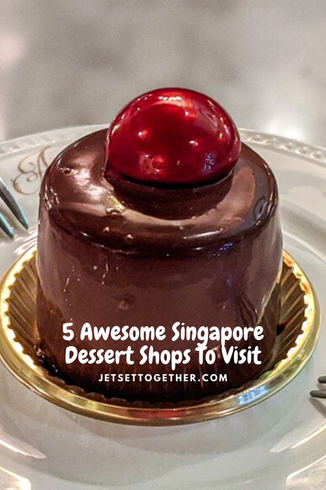 Find out the where to get the best Singapore Dessert Shops.   #travel #travelsingapore #singapore #singaporedessert #dessertshops #visitsingapore #travelblog #travelblogger #traveladdict Singapore Desserts, Singapore Shopping, How Go, Singapore Attractions, Singapore Travel Tips, Singapore Noodles, Cat Ice Cream, World Thinking Day, Visit Singapore