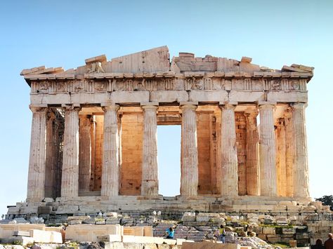 The World's 20 Best Cities for Architecture Lovers - Photos - Condé Nast Traveler Parthenon Architecture, Ancient Greek Buildings, Roman Technology, Parthenon Greece, Greek Buildings, Europe Architecture, Timber Roof, The Pantheon, Ancient Greek Architecture