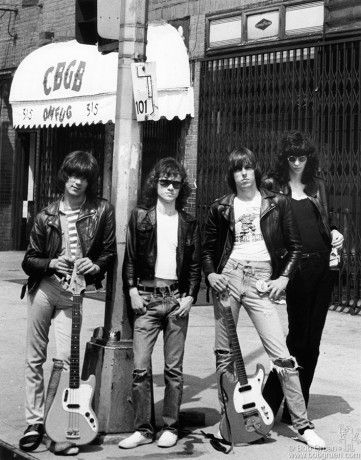 Ramones, CBGB, NYC. July 18, 1975. Image #: R-233 © Bob Gruen Image #: R-233 © Bob Gruen Ramones, NYC. July 18, 1975. Image #: R-514 © Bob Gruen Image #: R-514 © Bob Gruen Ramones, Flushing, NY. July 18,… Banda Outfit, Punk Textiles, Hilly Kristal, Ramones Outfit, Cbgb Punk, Maria Core, Tommy Ramone, Punk Genres, Surf Music