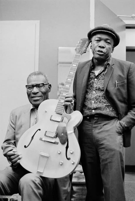 Blue Company, Howlin Wolf, John Lee Hooker, Delta Blues, Wolf Photos, Blues Musicians, Blues Festival, Blues Artists, Jazz Musicians