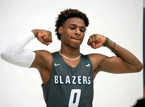 Sierra Canyon Basketball, Basketball Media Day, Lebron James Jr, Bronny James, James Lebron, Basketball Players Nba, Dark Skin Boys, Media Day, Boys Basketball