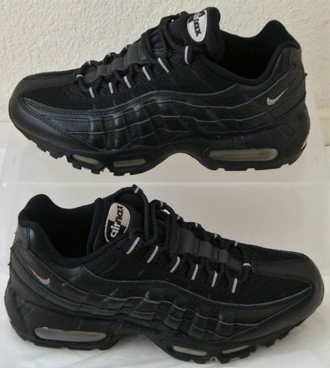 Brand New Nike Shoes Air Max 95 in Black and Light Taupe over Black colorway with Nike box   You are buying a brand new pair of Nike Air Max 95 timeless, classic sneakers. Check out the picture! This pair of shoes (Nike style # 609048 022) measures 25 centimeters in length and fits a men's US size 7, UK size 6, and Europe size 40. These sneaker model surpasses timeless style after more than 20 years since its release in 1995 and continues as a popular sneaker with its many redesigns using variou Nike Air Max 95 Outfit, Nike 95, Black Nike Shoes, New Nike Shoes, All Black Shoes, Catering Ideas, Cinderella Shoes, Funky Shoes, Ideas Food