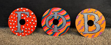 Sorority Record Painting, Record Painting Ideas, Big Little Paddles, Painted Records, Painted Vinyl Records, Record Painting, Big Little Sorority, Cooler Painting, Sorority Paddles