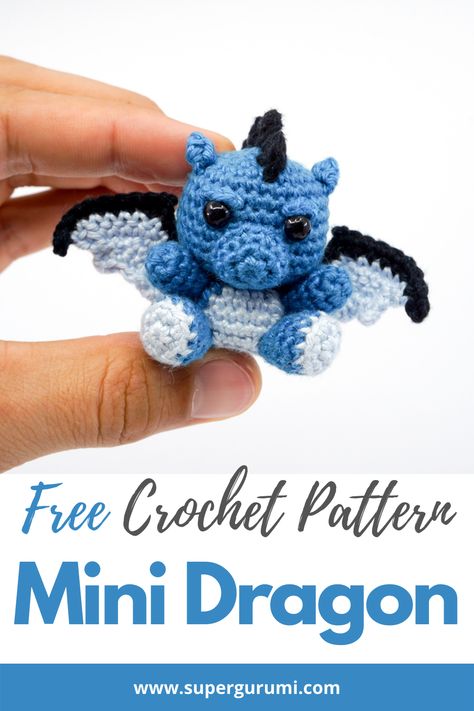 Free Crochet Pattern for the mini Dragon by Supergurumi. This cute dragon is easy to crochet with a step by step description and many pictures. Make your loved ones happy with this little dragon. #amigurumi #crochet #crochetpattern #dragon #crochetdragon Dragon Crochet, Crochet Dragon Pattern, Mini Dragon, Mini Amigurumi, Crochet Mignon, Confection Au Crochet, Animal Crochet, Pola Amigurumi, Crochet Dragon