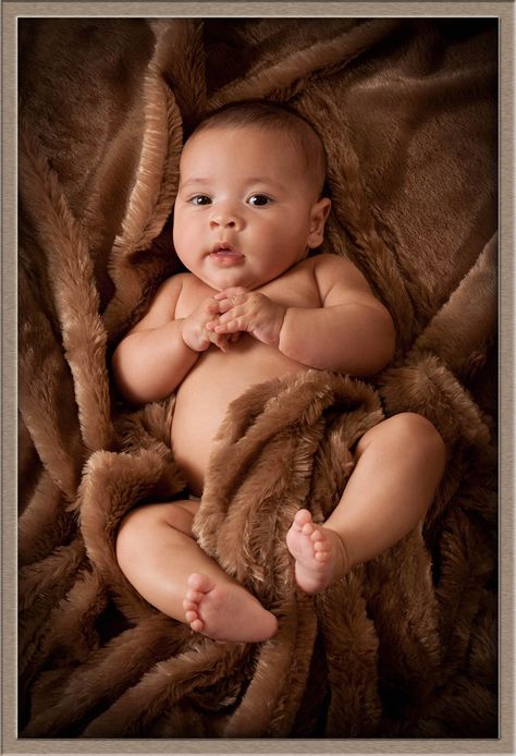 Three Month Baby, Valentines Baby Photos, 3 Month Old Baby Pictures, Baby Picture Ideas, Three Month Old Baby, Two Month Old Baby, 5 Month Baby, 2 Month Old Baby, 5 Month Old Baby