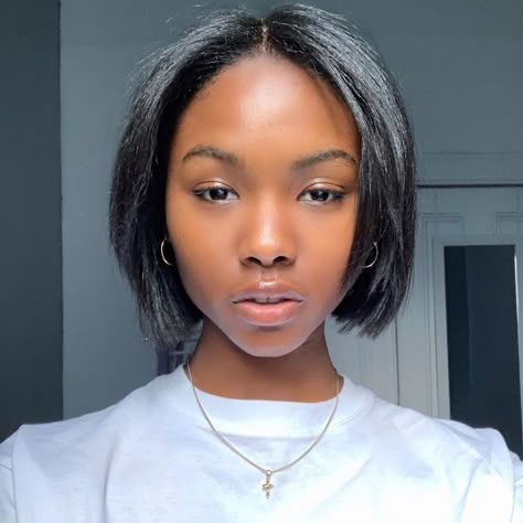 Bob For Black Women, Short Haircuts Black Hair, Bob Cut Hairstyles, Short Hair Blowout, Soft Era, Natural Hair Bob, Bob Hairstyles For Black Women, Relaxed Hairstyles, 27 Club