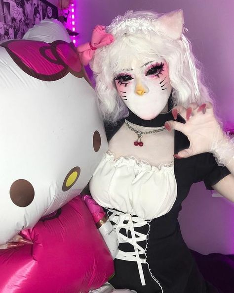 Hello Kitty Cosplay Costumes, Hello Kitty Makeup Halloween, Hello Kitty Cosplay, Hello Kitty Halloween Costume, Hello Kitty Costume, Makeup Filter, Vampire Bride, Hello Kitty Makeup, Holloween Costume