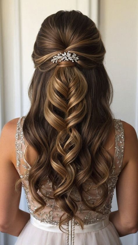 Cute Hairstyles For Long Hair Fancy, Half Up Half Down Hair Brown Curls, Prom Hairstyles Light Brown Hair, Quince Hair Medium Length, Hairstyles For Long Hair Prom Elegant, Hair For Confirmation, Hairstyles Ideas For Graduation, Fancy Updos For Long Hair Prom, Light Brown Hair Hairstyles