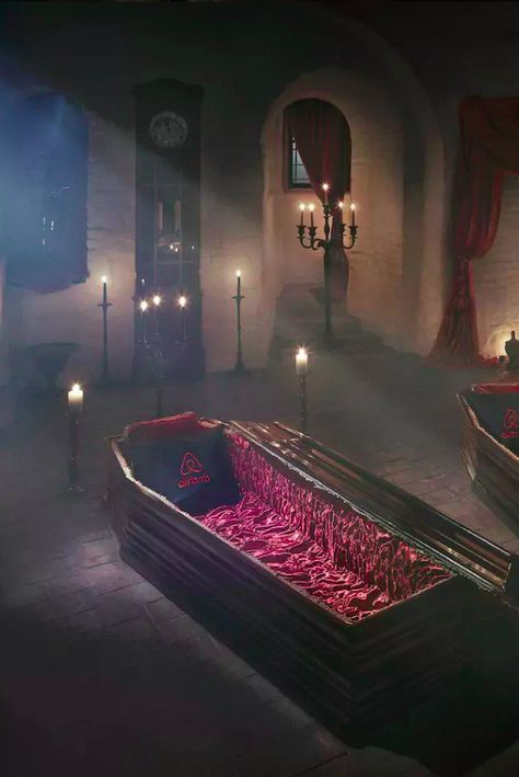 Vampire Bedroom, Indoor Halloween Decor Ideas, Wallpaper Design Ideas, Vampire House, Morpheus Sandman, Indoor Halloween Decor, Dracula's Castle, Vampire Castle, Vampire Party