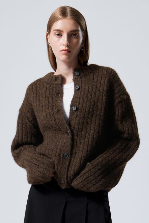 loose knitted cardigan - Dark Brown Melange Brown Button Up Cardigan Outfit, Knitted Wool Sweater, Dark Brown Cardigan Outfit, Warm Cardigan Outfit, Winter Layered Outfits, Brown Cardigan Outfit, Dark Brown Cardigan, Knit Cardigan Outfit, Winter Skirts