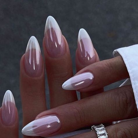 𝚗𝚊𝚒𝚕𝚜 𝚙𝚑𝚘𝚝𝚘𝚜 & 𝚟𝚒𝚍𝚎𝚘𝚜 💅 on Instagram: "Gorgeous nails 🤍 via @jet_set_beauty_nails tags: #nail_me_good #nailtechlife #nailove #nailsunnytutorial #nail2inspire #nailwow #theglitternail #coffinshapenails #pinkandwhitenails #nailpictures #nails4today #vietnails #nailmag #nailsmakeus #atlnailtech #acrylicnailswag #nailinspiration #nailbar #nailheaven #nailperfection #nailgeek #nailcommunity #nailofinsta #winternails #nailartheaven #nailsporn" Elegant Nails, Prom Nails, Pretty Acrylic Nails, Chic Nails, Chrome Nails, Gorgeous Nails, Cute Acrylic Nails, Trendy Nails, Almond Nails