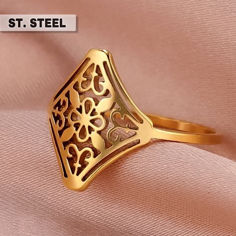 Ring Stainless Steel Gold Tone, Silver Tone Filigree Rhombus Charm [L 9/16” X W 9/16”] Band Width 1 Mm Sizes Available: 6, 7, 8, 9, 10 Fading / Tarnish Resistant Durable 1 Pc / Lot Condition Nwt Mix & Match 3 Listings For $18 Queendomjewelry Btq 7k+ Sold Items 600+ Available Listings 4.9 Rating Fashion Costume Brand Basic Casual Chic Metal Metallic Embellished Floral Flower Plant Vegan Bud Blossom Leaf Fleur De Lis Hollow Out Carved Cut Solitaire Elegant Feminine Stylish Boho Bohemian Golden Yel Boho Chic Accessories, Gold Color Ring, Gold Ring Designs, Gold Jewelry Simple, Band Jewelry, Men's Jewelry Rings, Valentines Jewelry, Bridal Gold Jewellery, Womens Wedding Bands