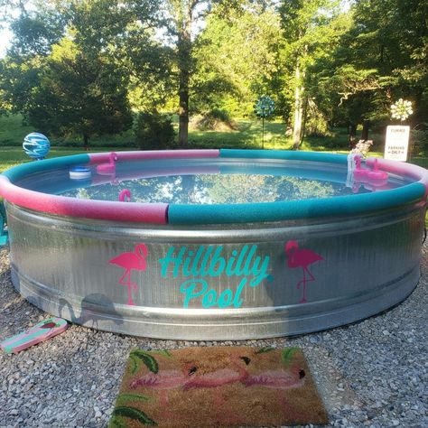 Water Trough Pool Stock Tank, Metal Pool Ideas, Stock Pools Ideas, Diy Small Pool Ideas On A Budget, Backyard Diy Pool, Deep Stock Tank Pool, Kiddy Pool Ideas, Metal Trough Pool, Feeding Trough Pool