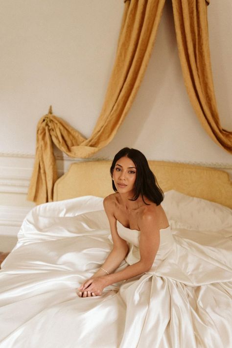 The bride wore two couture and contemporary designer gowns for her wedding at a 17th century Italian villa - Vogue Australia Kayla Seah, Vogue Bride, Lucca Italy, Vogue Wedding, Italian Villa, Vogue Australia, White Tulle, Black Tie Wedding, Italian Wedding