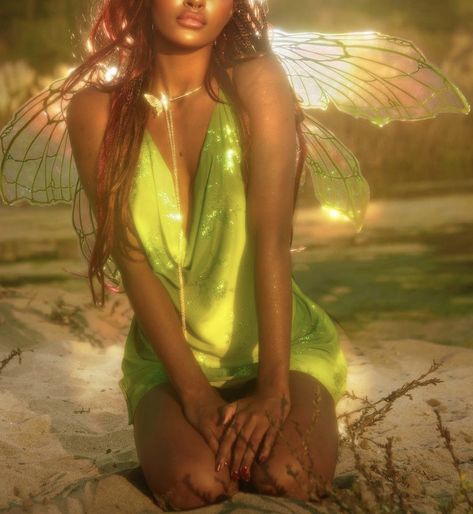 Fairy Photo Shoot Ideas, Fairy Goddess Aesthetic, Black Fairy Photoshoot, Fairy Inspired Photoshoot, Fairy Aesthetic Photoshoot, Pixie Fairy Aesthetic, Aisha Core, Fairy Photoshoot Ideas, Black Fairy Aesthetic