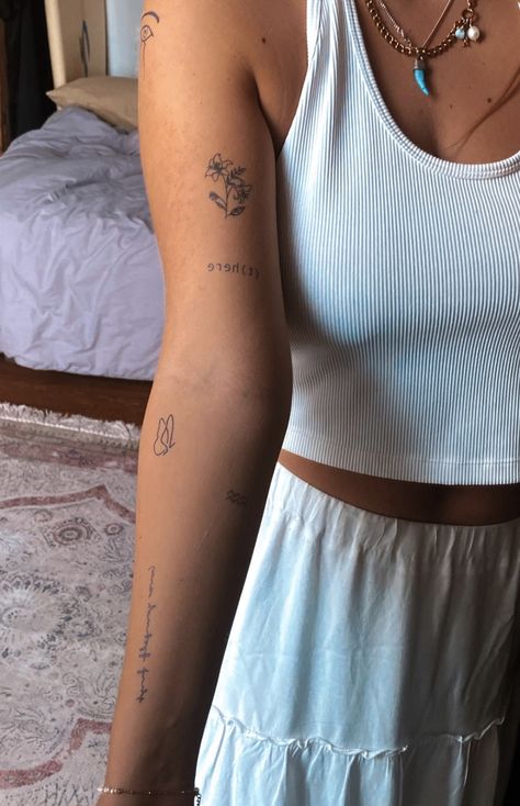 Elegance Tattoo, Feminine Tattoo Ideas, Small Girly Tattoos, Quote Tattoos, Floral Tattoos, Petite Tattoos, Tasteful Tattoos, Feminine Tattoo, Minimalist Tattoos