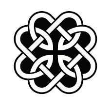 Father Daughter Celtic Knot, Serotonin Tattoo, Tattoos Celtic, Celtic Tattoo Symbols, Father Daughter Tattoos, Celtic Knot Tattoo, Father Tattoos, Irish Tattoos, Celtic Symbol