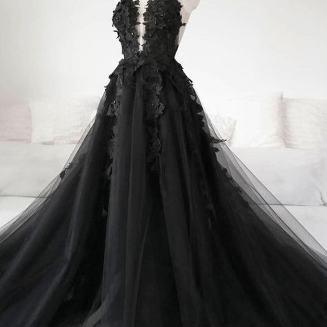 https://www.trustlindadresses.com/product/black-tulle-lace-floor-length-long-ball-gown-with-diamond-embellishment-black-evening-own $139.00 Black Tulle Lace Floor-length Long Ball Gown With Diamond Embellishment Black Evening own Black Lace Formal Dress, Black Lace Evening Dress, Black Lace Prom Dress, Purple Evening Dress, Prom Dresses Black, V Neck Prom Dresses, Prom Ball Gown, Lace Formal Dress, Long Prom Dresses