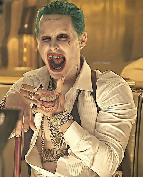 Joker Smile Hand Tattoo, Jared Leto Joker Costume, Joker 2016, Joker Outfit, Jared Leto Joker, Joker Smile, Leto Joker, Harley And Joker Love, The Joker Illustration